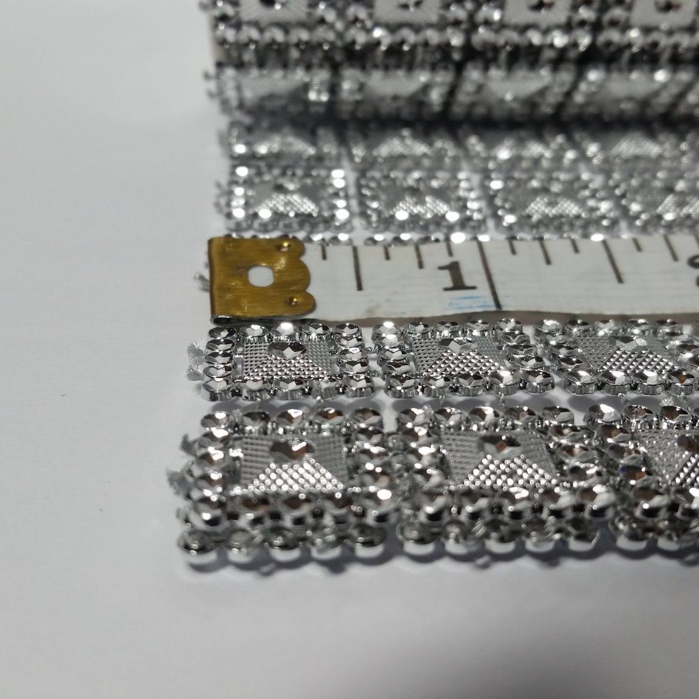 Rhinestone Mesh Ribbon Silver Squares - Picture 5 of 9